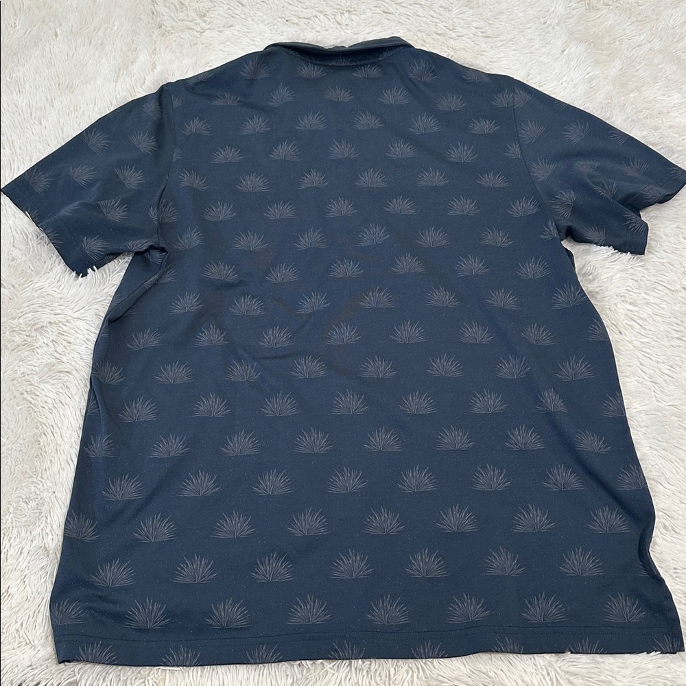 🎻 Travis Mathew Golf Polo - Picture 2 of 4